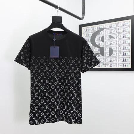 LouisVuitton 半袖Tシャツ