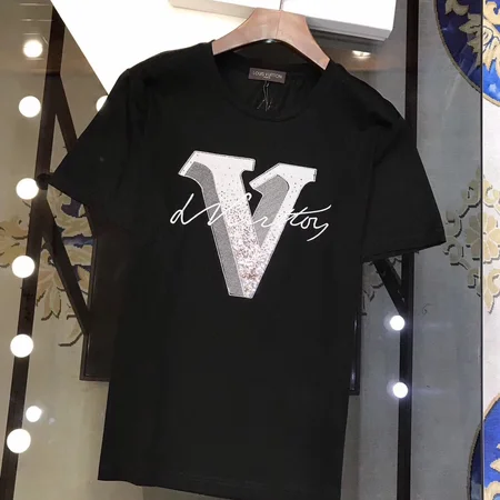 LouisVuitton コピーTシャツ