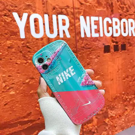 iphone16/16proケースハイブランド シュプリーム ナイキ ブランド英字プリント付きSupreme Nikeスマホケース  送料無料SC21040138