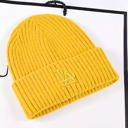 ビーニー ブランド ファッション