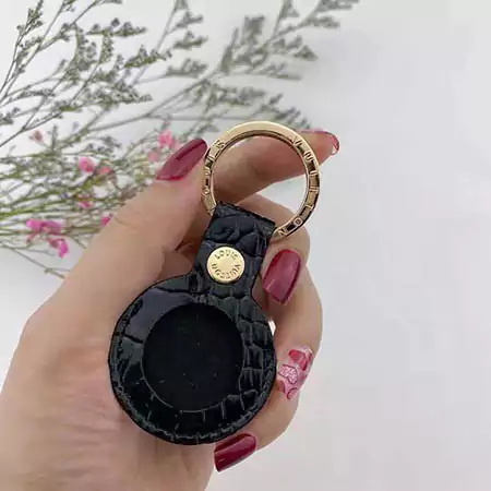 ヴィトンキーホルダー ワニ シャビーシック風