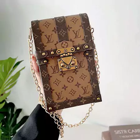 ルイヴィトン スマホポシェット