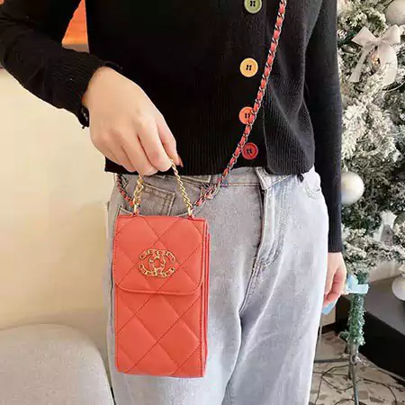 人気Chanel保護ケースアイフォーン12mini