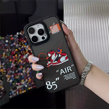 エアジョーダンiphone16 plusケース スニーカー柄