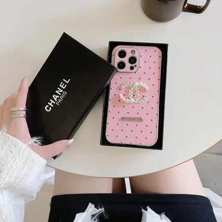 シャネルiphone16 proケース 真珠