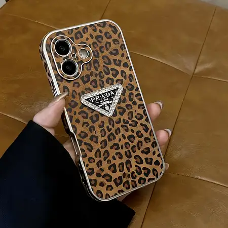 pradaスマホケース 16
