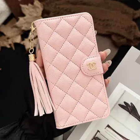  CHANEL レザー 携帯ケース