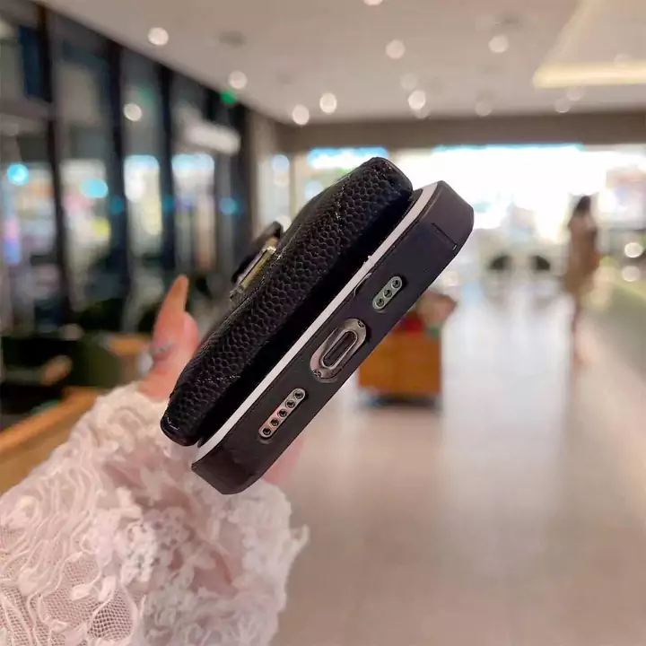 ysl ロゴ iphone15 plusケースレデイース