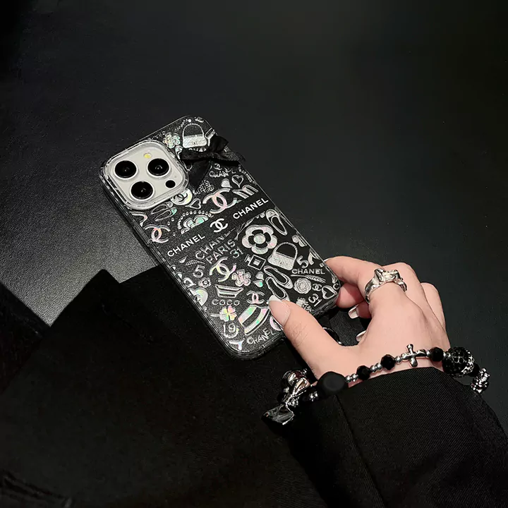 チェーンiphone 16 pro シャネルスマホケース