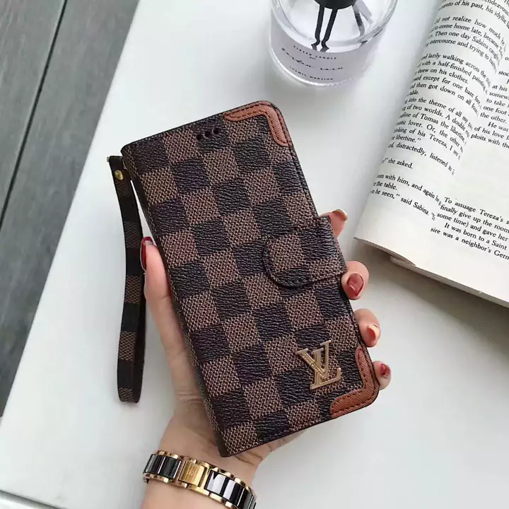ルイヴィトン iphone8plusスマホケース