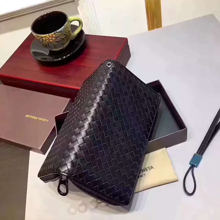 ヴェネタ 長財布 携帯入れ