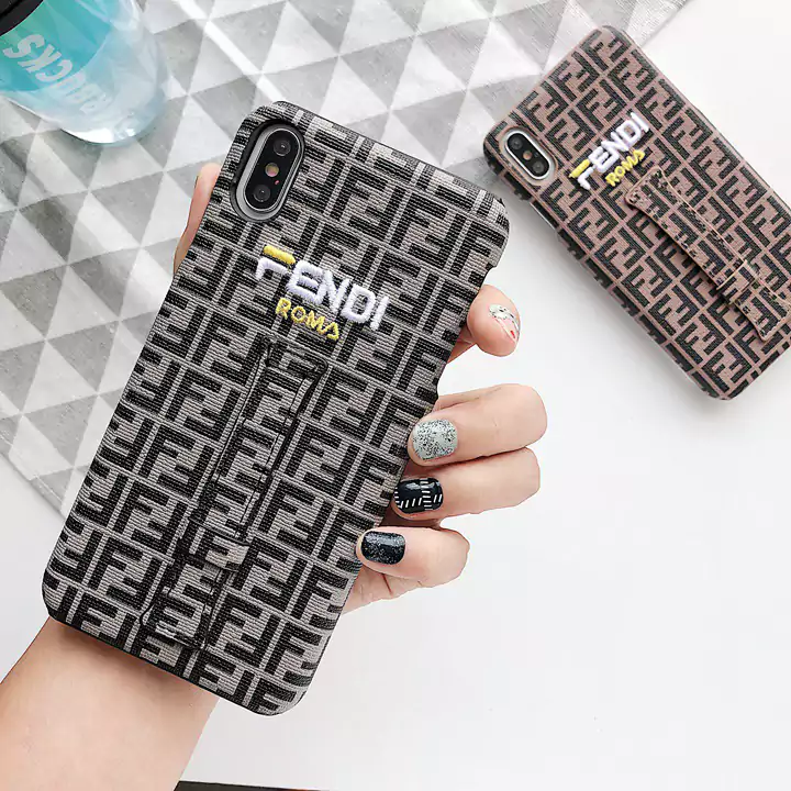 Fendi アイフォンXr カバー 手持ちベルト