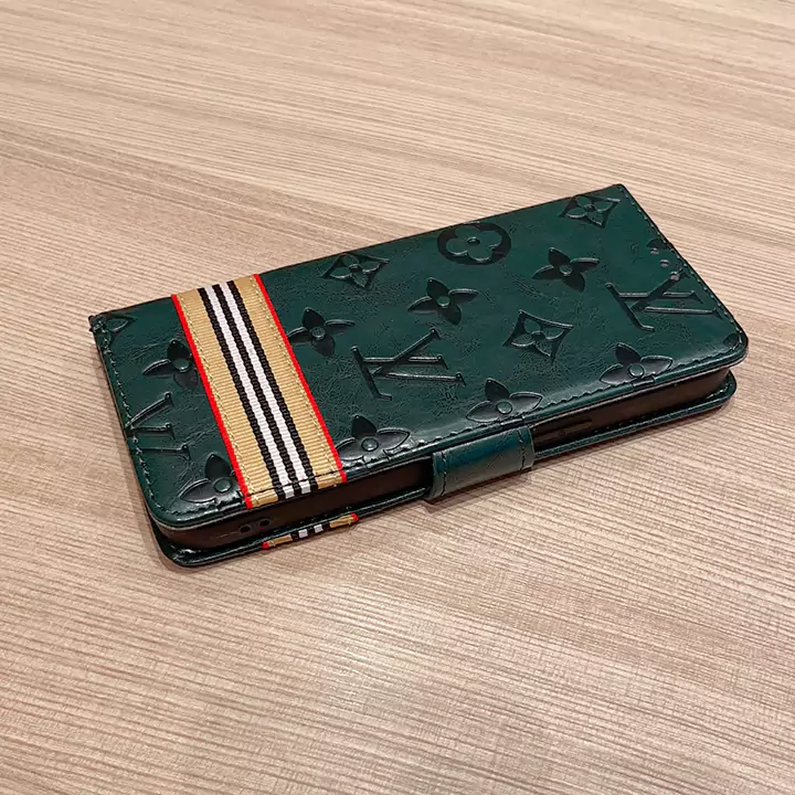 vuitton iphone16ケース手帳