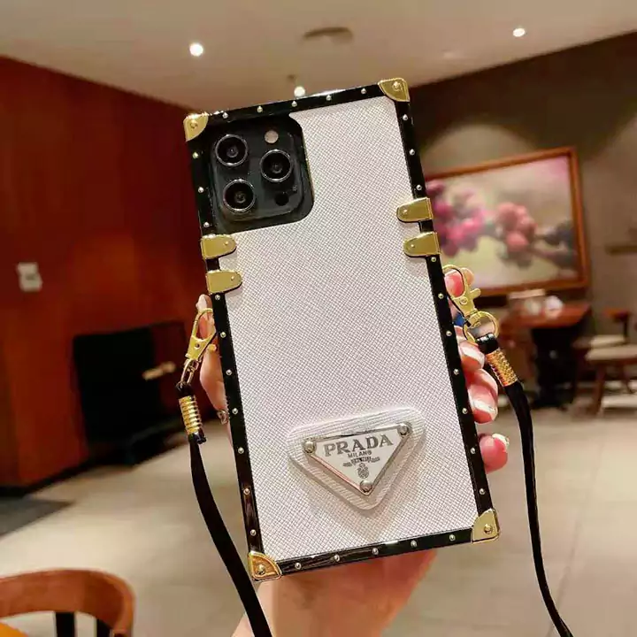 prada iphone16 cases