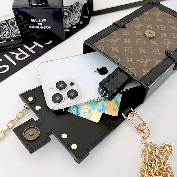 LOUIS VUITTON チェーンバッグ