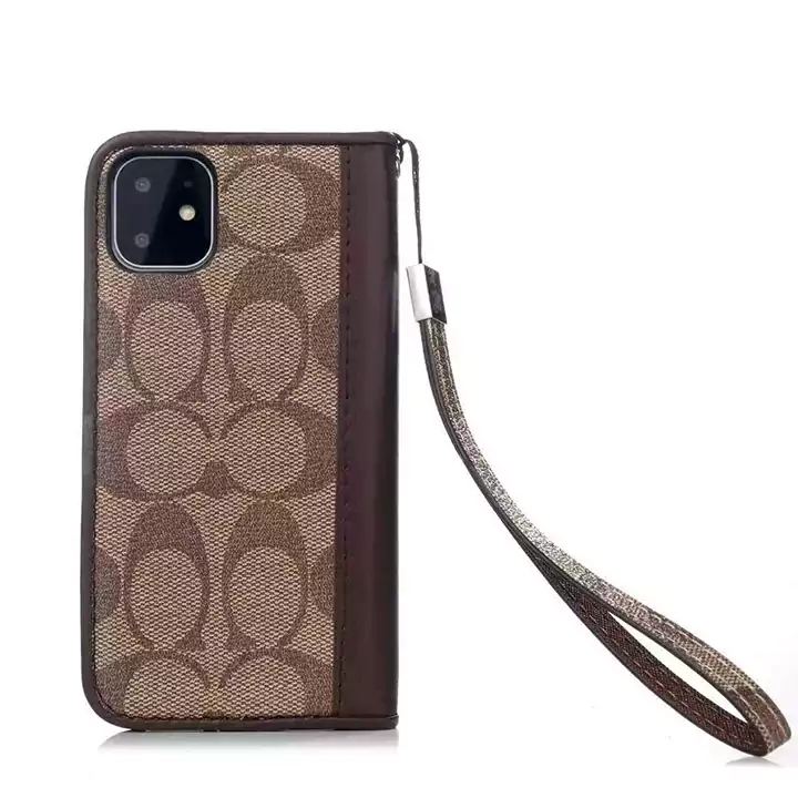 coachカバーアイホン13